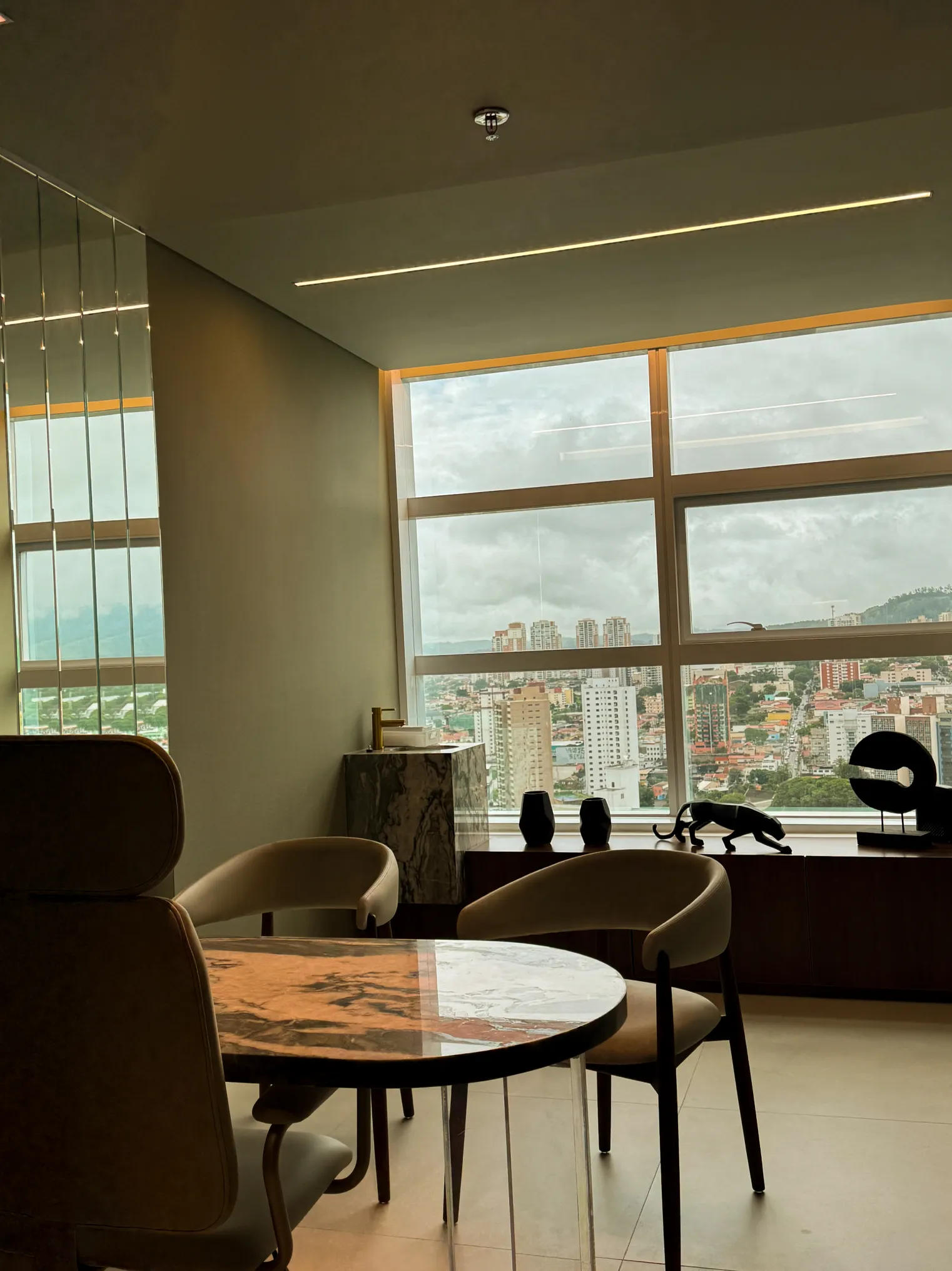 Interior da clínica da Dra. Lana Torres — foto 4